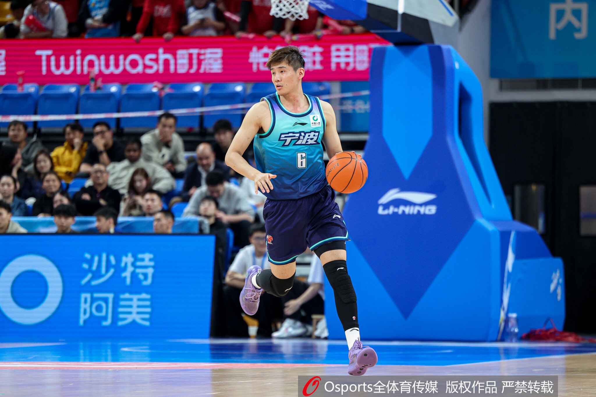 山西男篮为王俊杰完成注册 后者和球队签下的是三年的C类合同